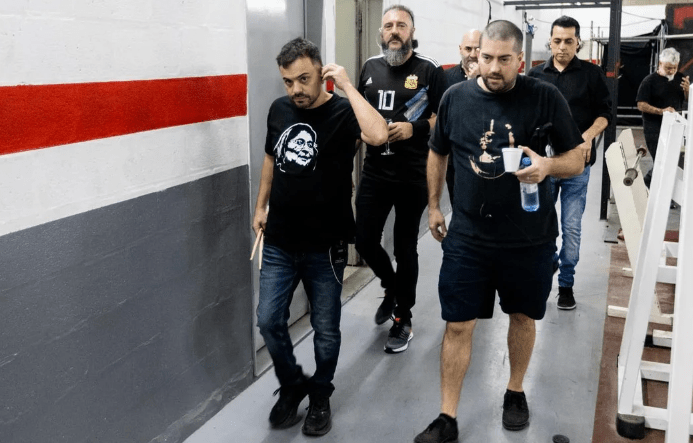 Un baterista de Don Osvaldo generó tensión en el aeropuerto de Mendoza tras una falsa denuncia de&nbsp;explosivo